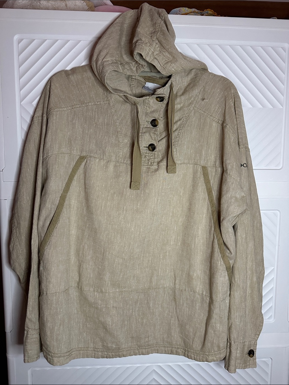Columbia Women's Hooded Pullover Sweatshirt - Beige